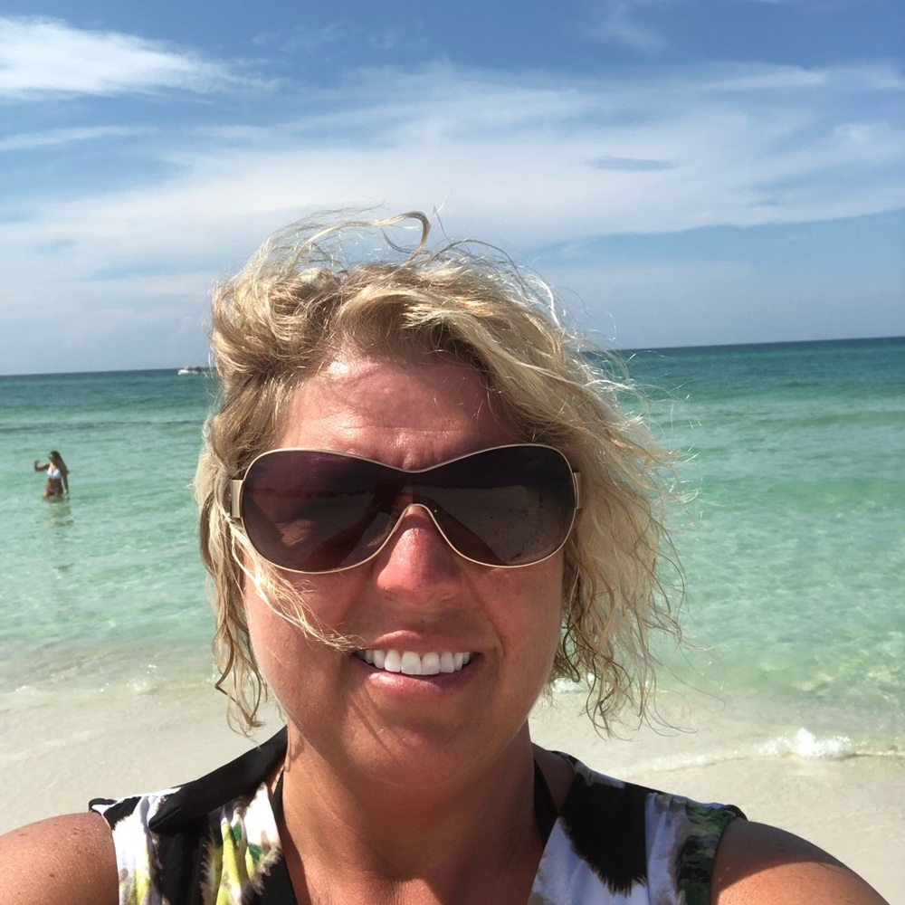 Meet your Posher, Brandy